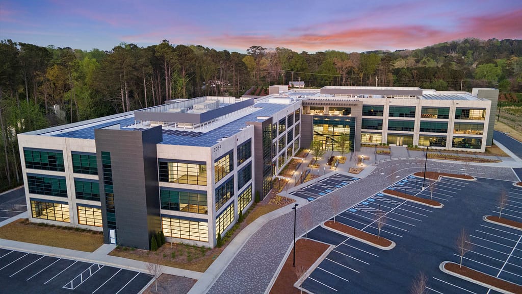 vanderlande_drone_karen images 2022 - 10 - atlanta's commercial photographer aerial drone photograph of vanderlande corporate headquarters in kennesaw, ga by architectural photographer karen images