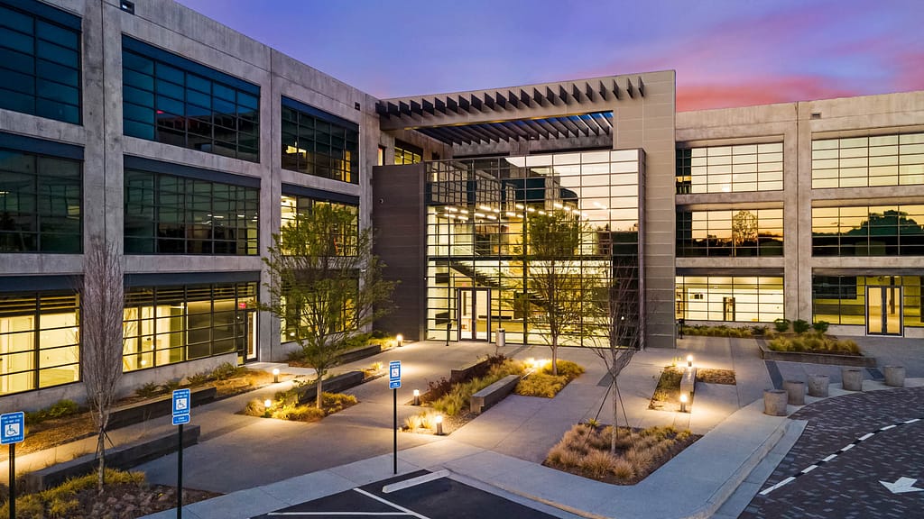 vanderlande_drone_karen images 2022 - 12 - atlanta's commercial photographer aerial drone photograph of details of the vanderlande corporate headquarters in kennesaw, georgia by drone photographer karen images