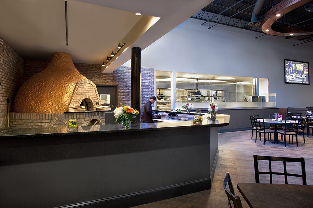 commercial_architecture_real estate photography_atlanta_interior_karenimages 2020 - 02 - atlanta's commercial photographer architectural photograph of the kitchen of andretti in marietta, georgia by atlanta architectural photographer karen images