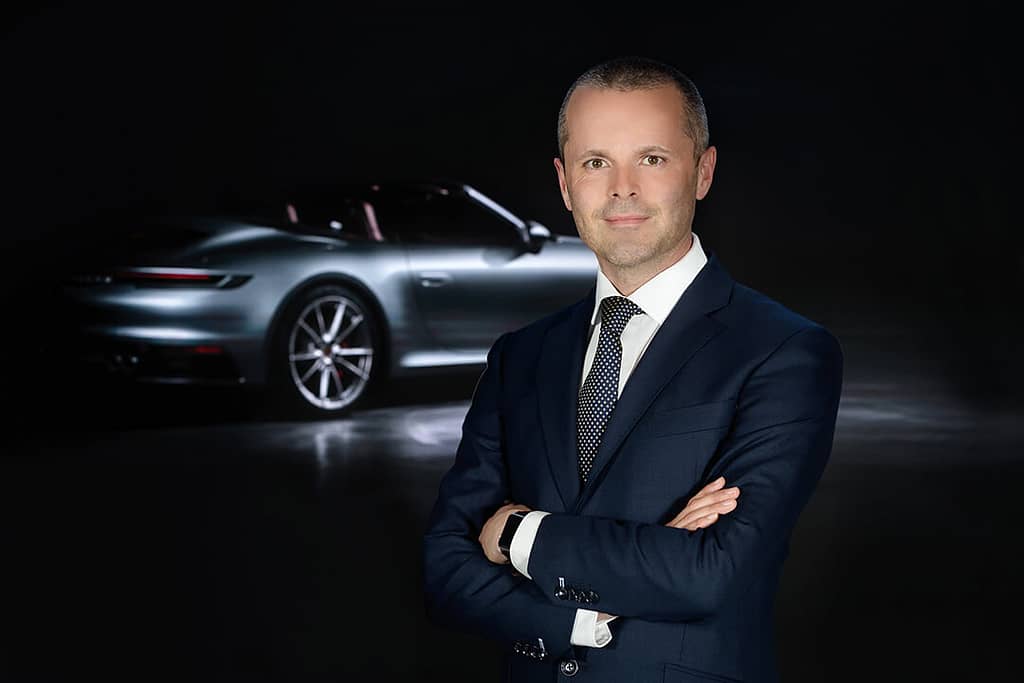 business_headshots_real estate photography_atlanta_karenimages 2020 - 05 - atlanta's commercial photographer sample image of a corporate headshot for executives at pcna following brand guidelines