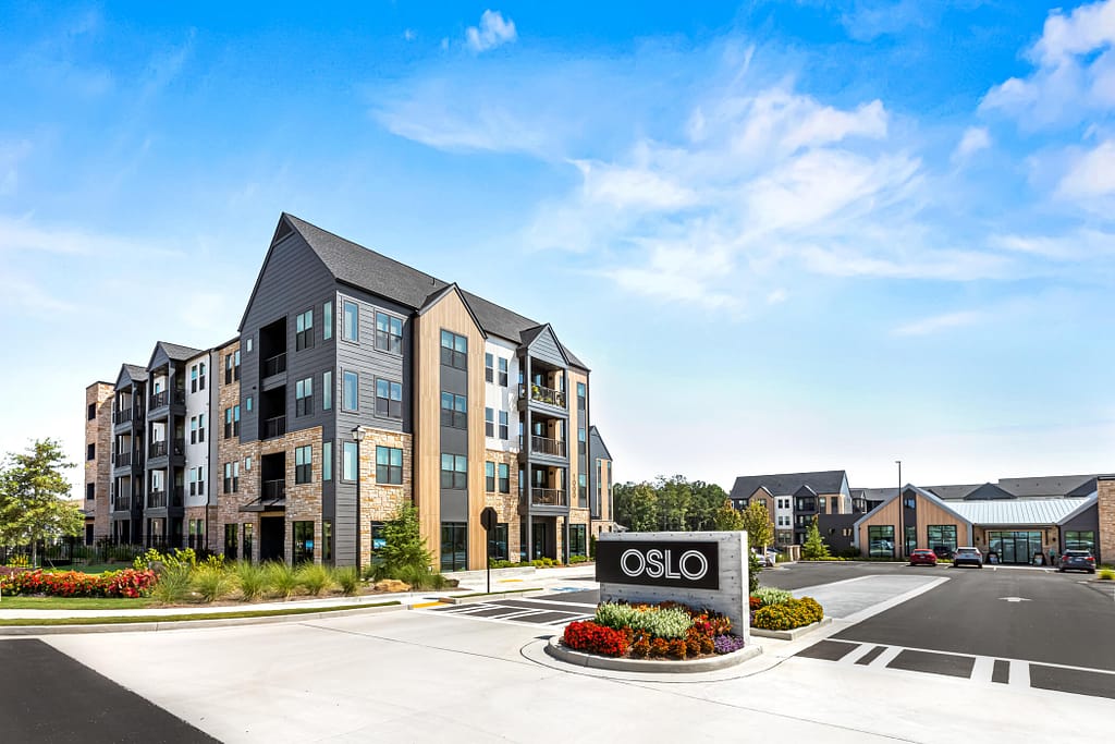 02 - oslo_mcshane construction_karen images 2024 -_ - atlanta's commercial photographer exterior of oslo with sign by architectural photographer karen images