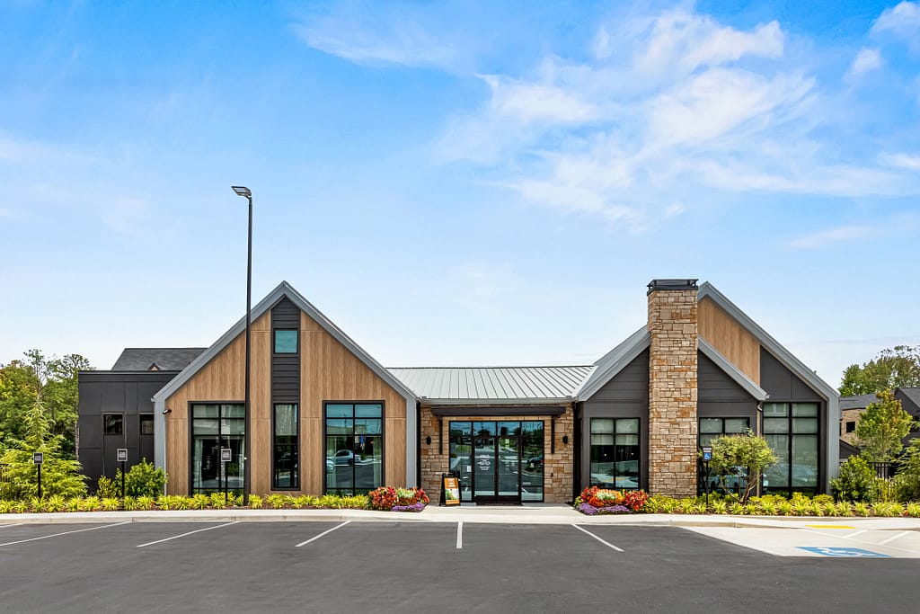 05 - oslo_mcshane construction_karen images 2024 -_ - atlanta's commercial photographer the leasing office at oslo photographed on a sunny day by architectural photographer karen images