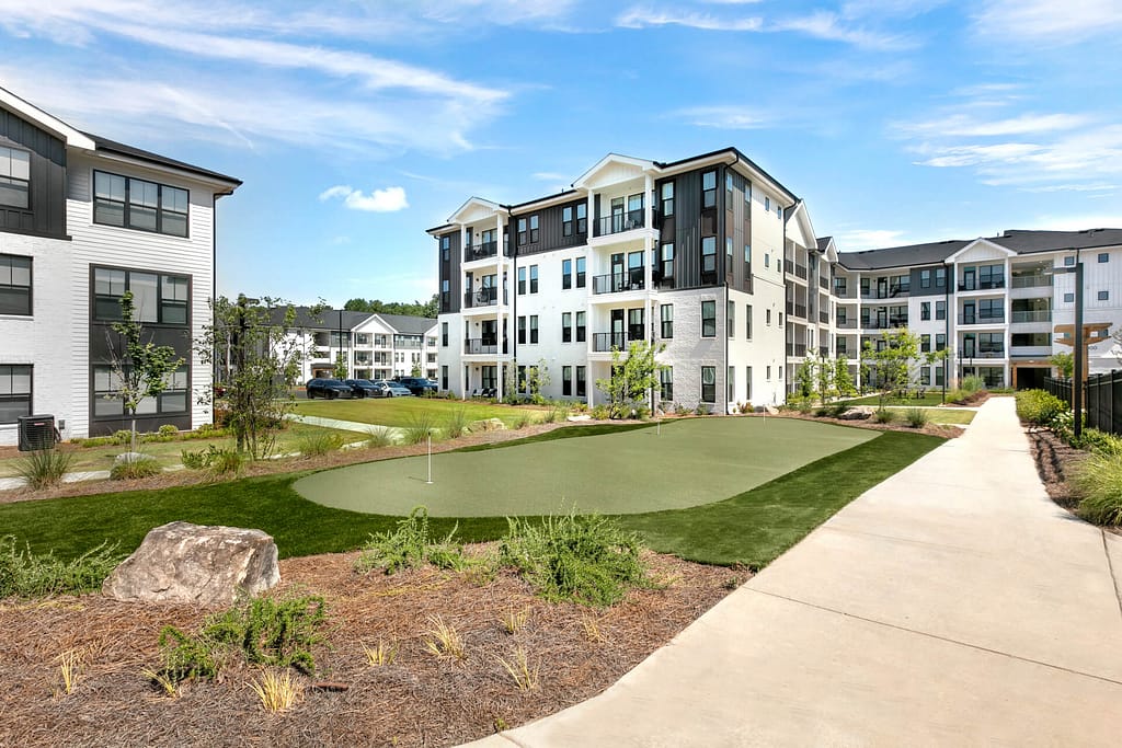 13 crofthouse_day golf_karen images_2024 - 01 copy - atlanta's commercial photographer putting green at crofthouse photographed on a sunny day by architectural photographer karen images