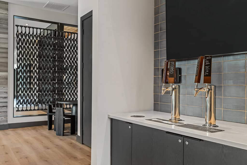 43 - oslo_mcshane construction_karen images 2024 -_ - atlanta's commercial photographer community self serve taps at oslo by architectural photographer karen images