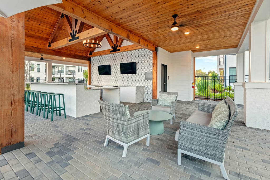 6 crofthouse_day pool_karen images_2024 - 05 copy - atlanta's commercial photographer a poolside lounge at crofthouse photographed on a sunny day by architectural photographer karen images