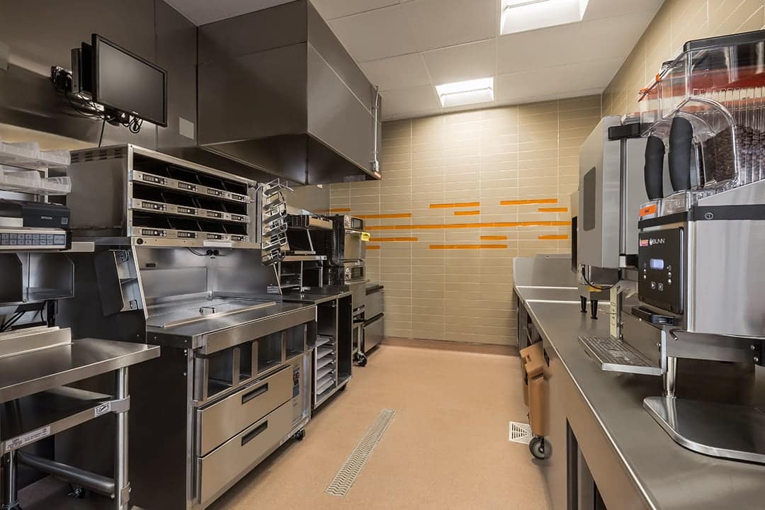 commercial_architecture_real estate photography_atlanta_interior_karenimages 2020 - 51 - atlanta's commercial photographer kitchen in a dunkin donuts by atlanta architectural photographer karen images