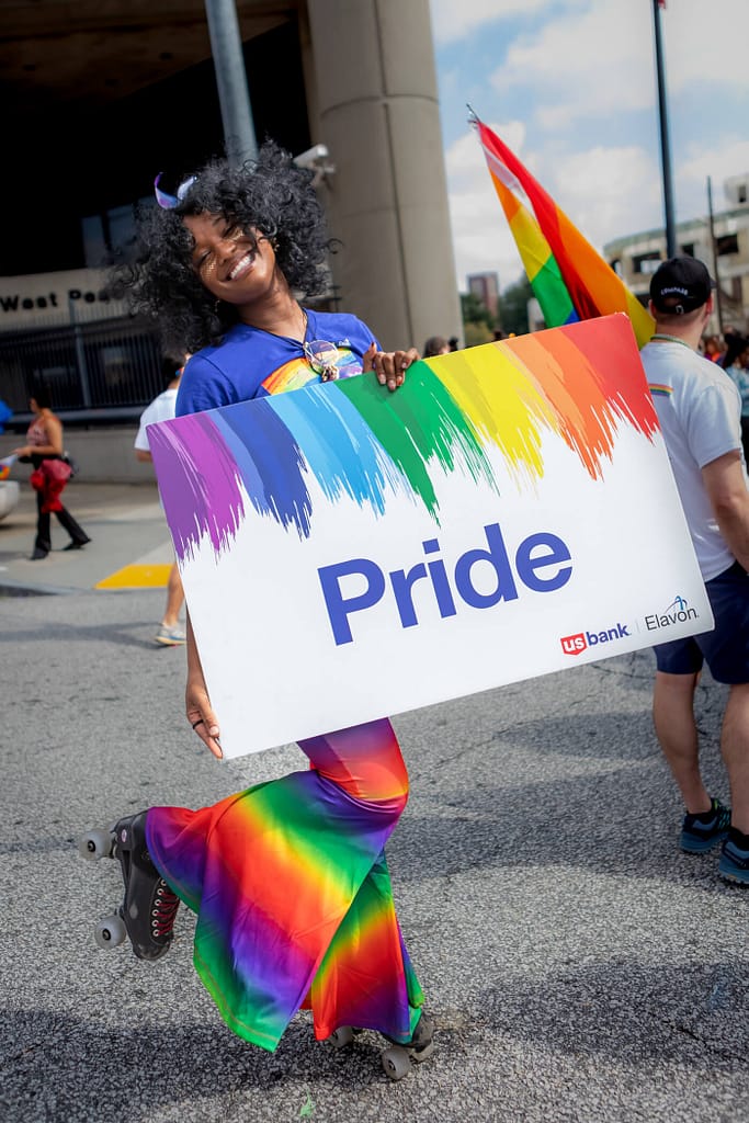 040 us bank-elavon_atl pride parade_karen images 2022 - 056 - atlanta's commercial photographer